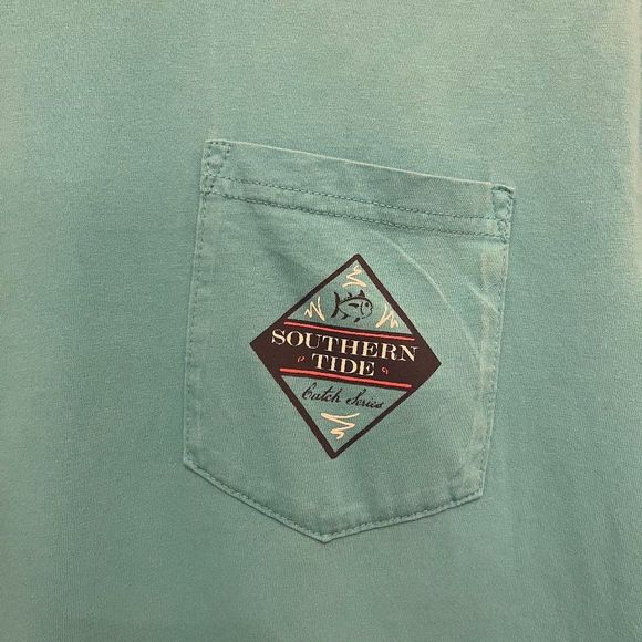 Southern Tide "Catch of the Day" Graphic T-Shirt Size L - Picture 3 of 4